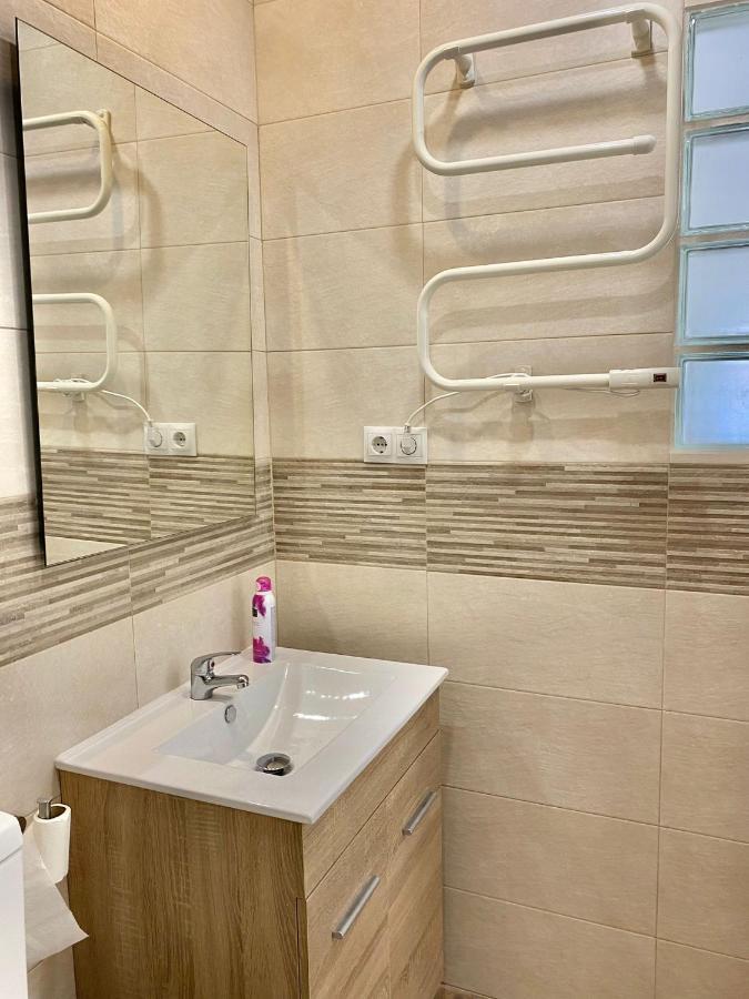 Centro Madrid Rio - Monederos 48 Apartment Bagian luar foto